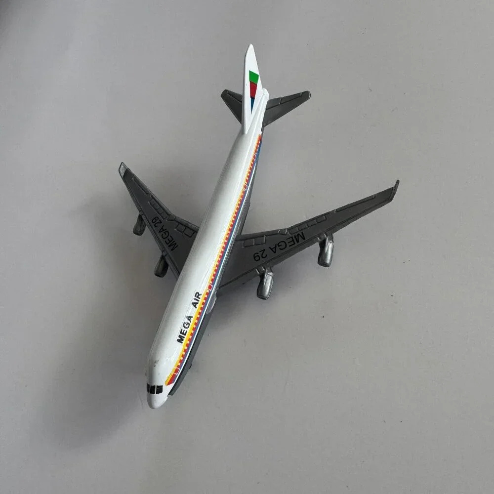 die cast airplane Mega Air